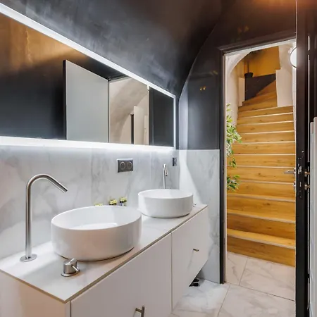 Appartamento Charming Duplex - 2br For 6p - Saint Germain *